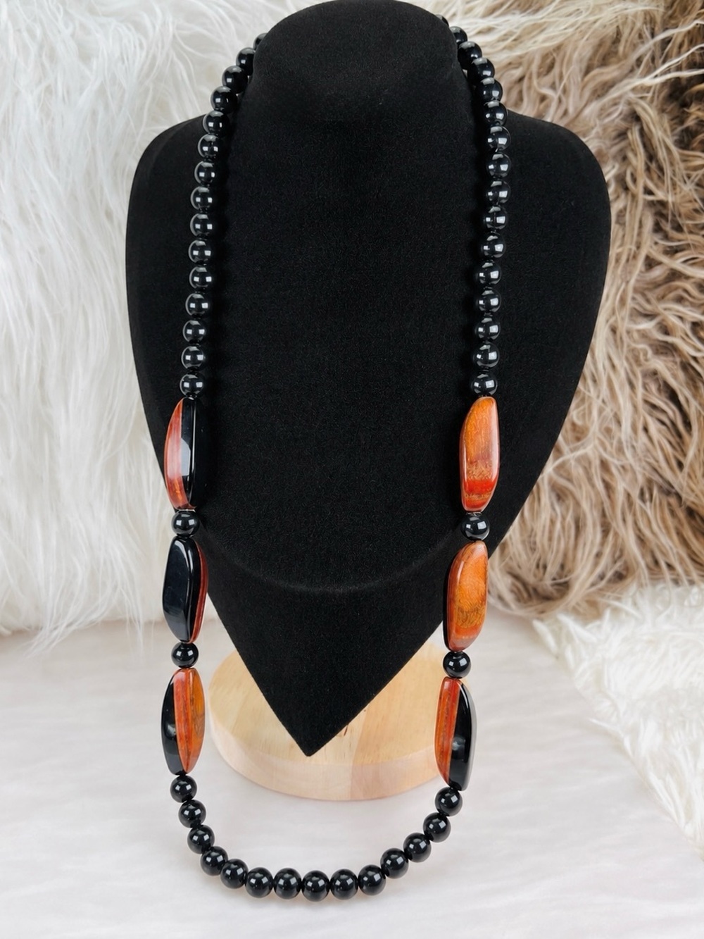 Beautiful vintage black and brown, bohemian chic, beaded necklace